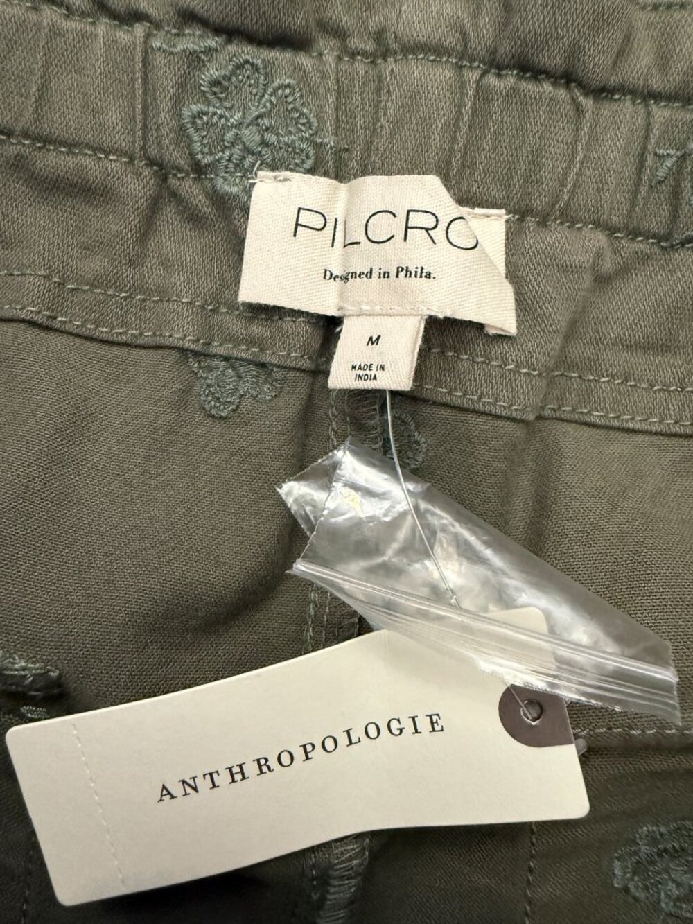 NEW Anthropologie Pilcro Ditsy Embroidered Drawstring Cargo Pants : Medium - Picture 8 of 9